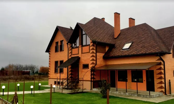 В продажу коттедж  в охороняєму містечку Флоринка. | Toprealtor