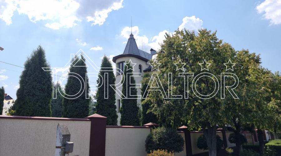 Продам современный дом в Коротиче | Toprealtor