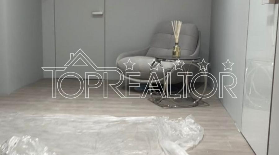 Здається в оренду 2- поверховий будинок в містечку  | Toprealtor