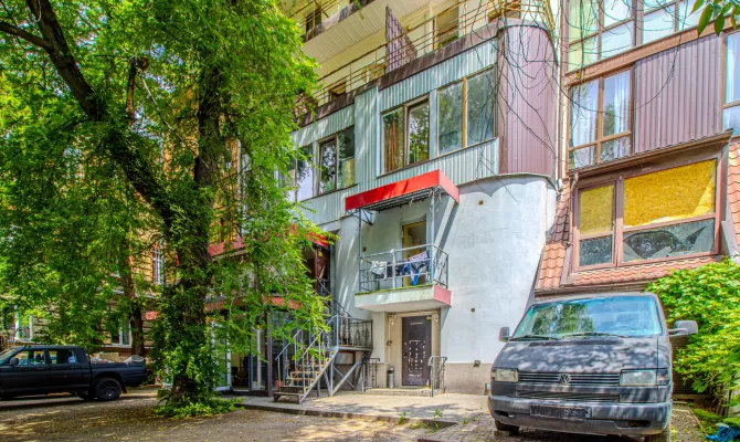 Продам 3-поверхову будівлю під офіс на Пушкінській | Toprealtor