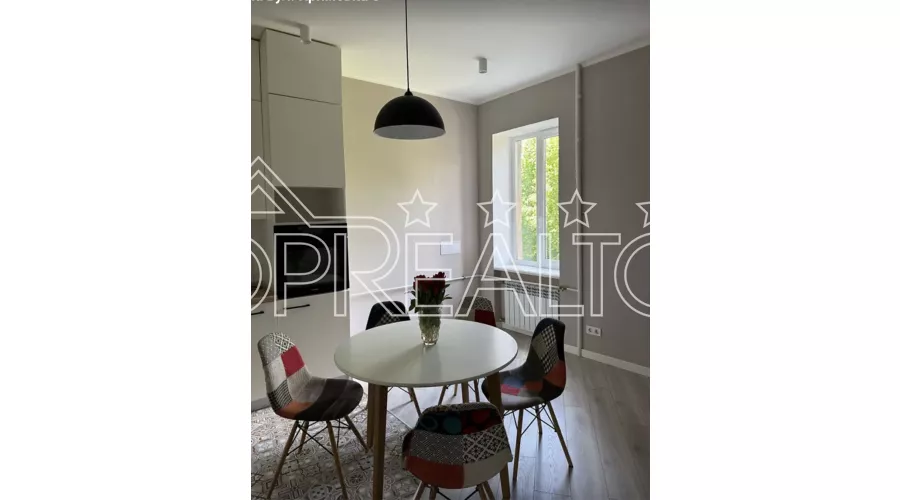 Продаж 3-кімнатної квартири в центрі | Toprealtor