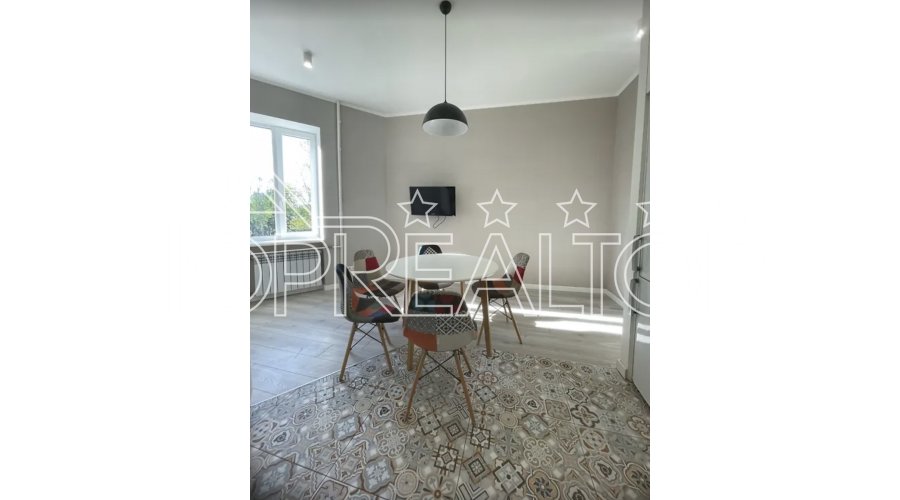 Продаж 3-кімнатної квартири в центрі | Toprealtor