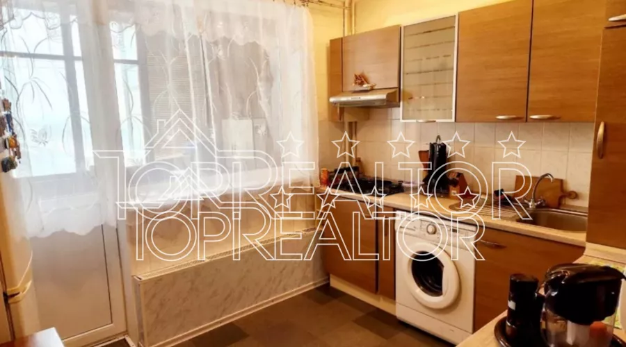 Продам 4-кімнатну квартиру | Toprealtor