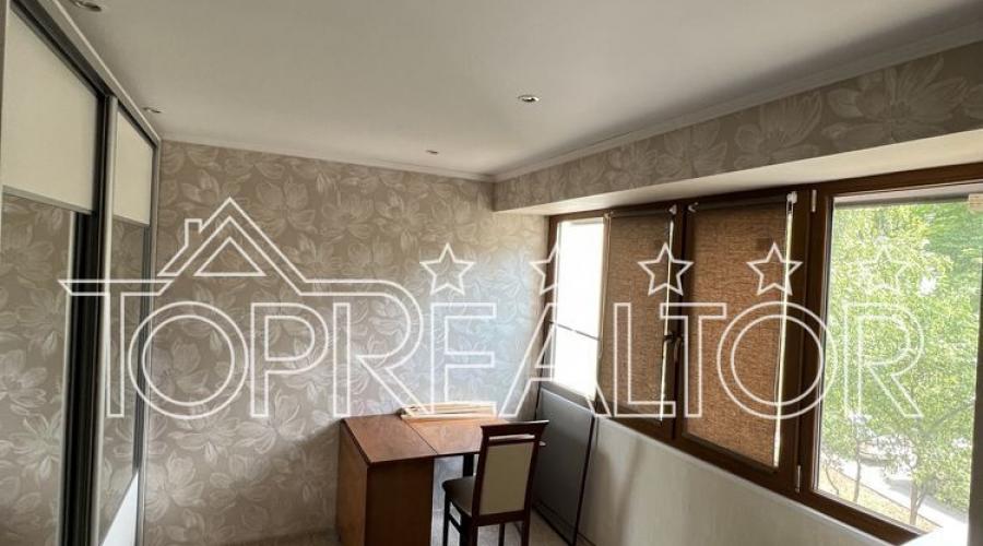 Продаж 3-к квартири в районі Олексіївка | Toprealtor