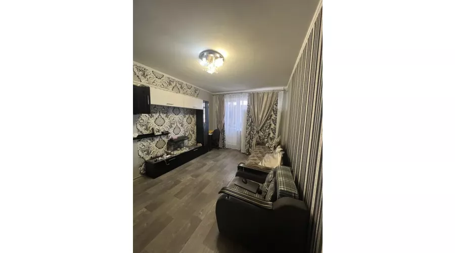 Продаж 3-к квартири на проспекті Перемоги | Toprealtor