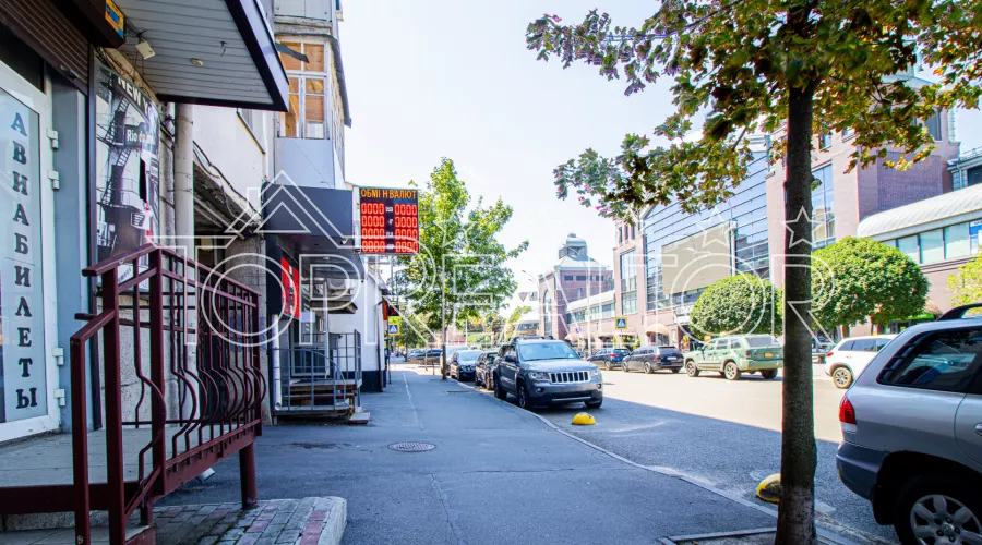 Продам приміщення навпроти Сумського ринку | Toprealtor