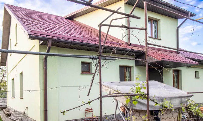 Продам 2-поверховий будинок в Пісочині | Toprealtor