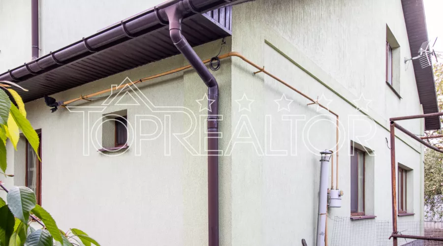 Продам 2-поверховий будинок в Пісочині | Toprealtor