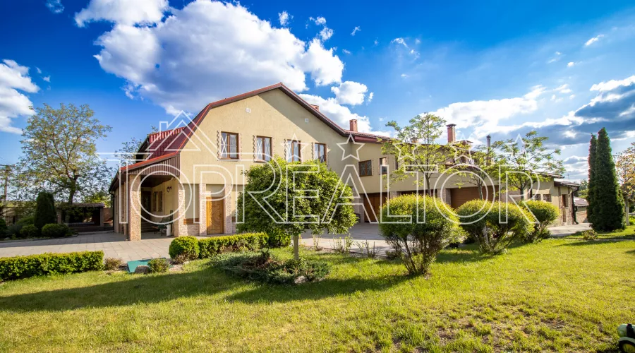 Продам усадьбу в Песочине | Toprealtor