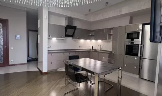 Продаж 2-к квартири в ЖК Тріумф | Toprealtor