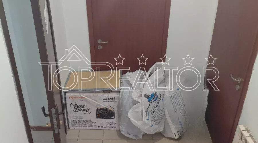 Продам нежитлове приміщення для розміщення салону, офісу на вул. Потебня | Toprealtor