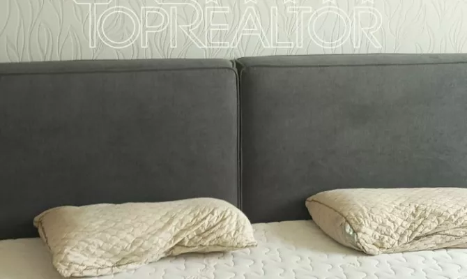 Продаж 2-кімнатної квартири Вул. Дмитра Коцюбайла (кол. Державінська) | Toprealtor