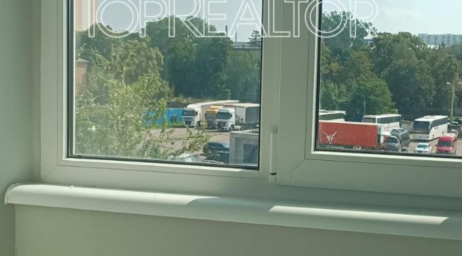 Продаж 2-кімнатної квартири Вул. Дмитра Коцюбайла (кол. Державінська) | Toprealtor