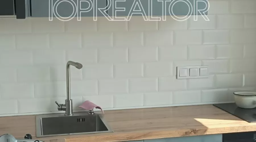 Продаж 2-кімнатної квартири Вул. Дмитра Коцюбайла (кол. Державінська) | Toprealtor