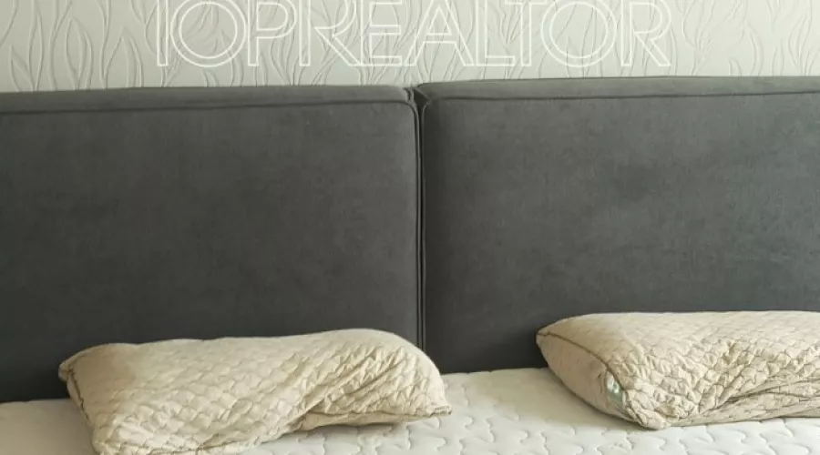 Продаж 2-кімнатної квартири Вул. Дмитра Коцюбайла (кол. Державінська) | Toprealtor