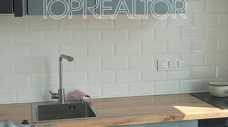 Продаж 2-кімнатної квартири Вул. Дмитра Коцюбайла (кол. Державінська) | Toprealtor