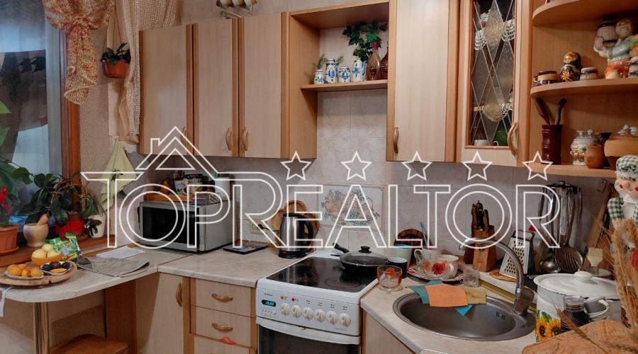 Продаж 3-кімнатної квартири на селищі Жуковського | Toprealtor