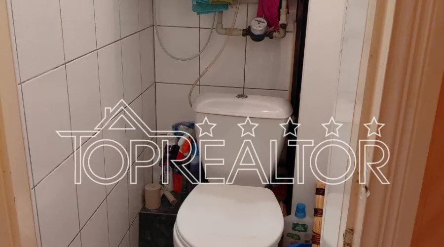 Продаж 3-кімнатної квартири на селищі Жуковського | Toprealtor