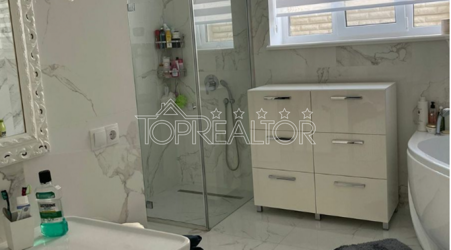 Продам котедж в селищі Жуковського | Toprealtor