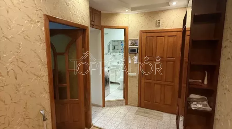 Продаж 3-кімнатної квартири на Олексіївці | Toprealtor