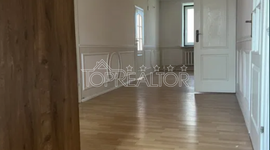 Продаж 2-х будинків в котеджному селищі Флорінка-1 | Toprealtor