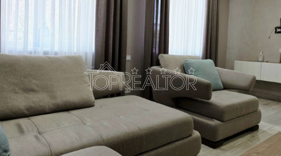 Продаж 2- поверхового будинку на Олексіївці | Toprealtor