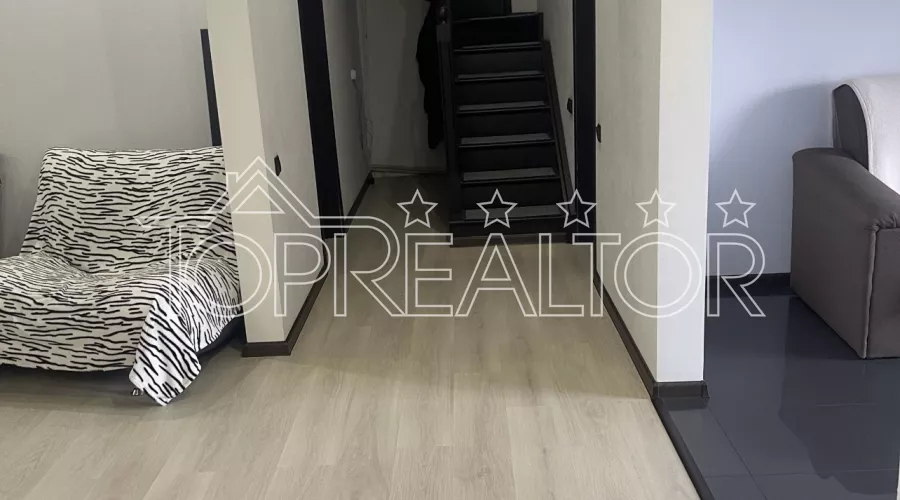 Продаж будинку в Ізюмі | Toprealtor