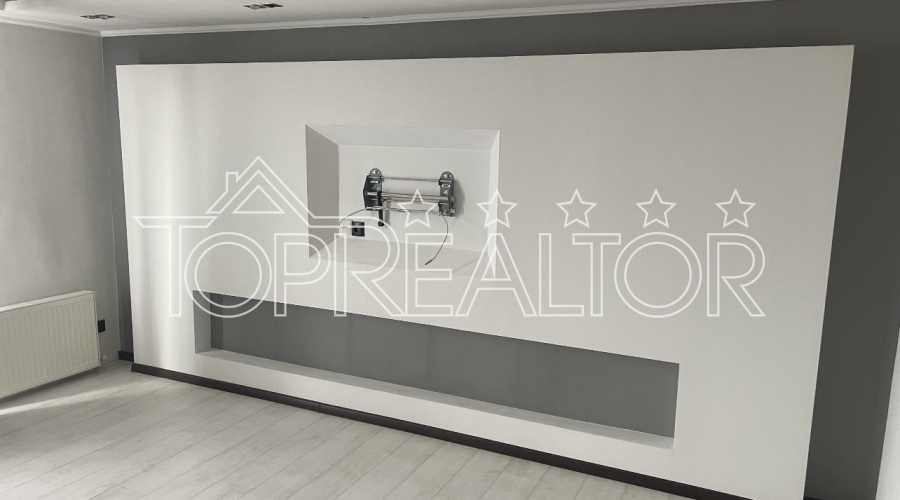 Продаж будинку в Ізюмі | Toprealtor