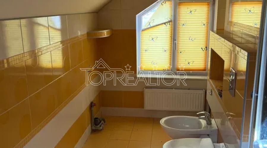 Продаж будинку в центрі міста Чугуєва | Toprealtor