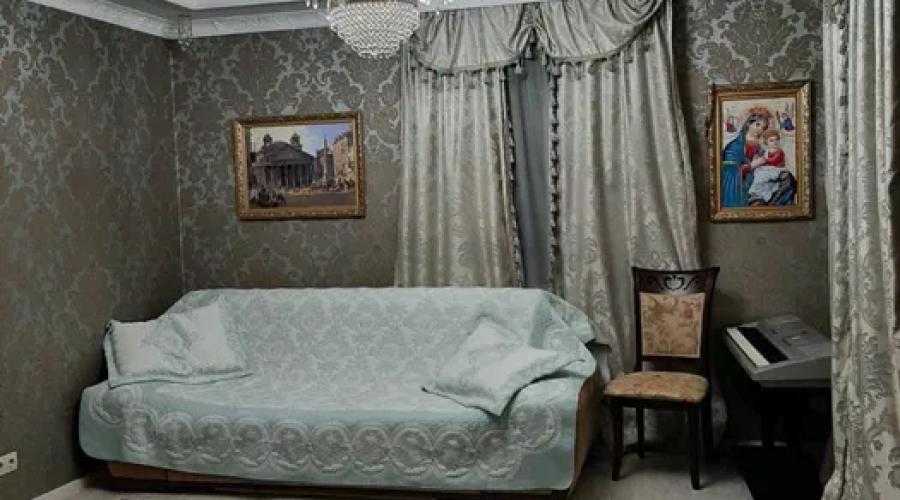 Продаж будинку біля метро Палац Спорту | Toprealtor