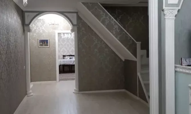 Продаж будинку біля метро Палац Спорту | Toprealtor