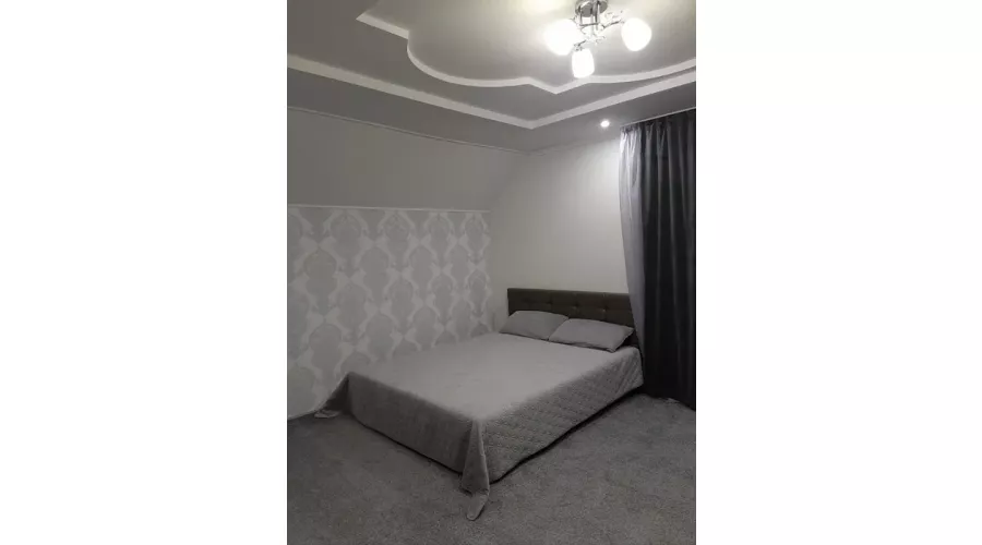 Продаж будинку біля метро Палац Спорту | Toprealtor