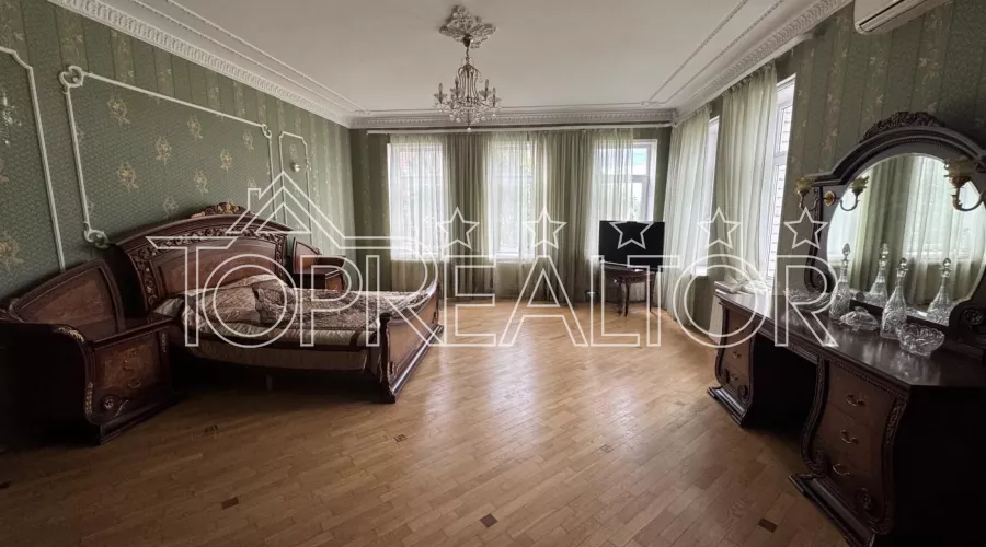 Продаж вишуканого будинку в смт. Флорінка-1 | Toprealtor