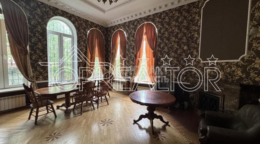 Продаж вишуканого будинку в смт. Флорінка-1 | Toprealtor
