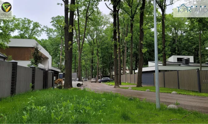 Продаж ділянки 20 соток в КС Форест | Toprealtor