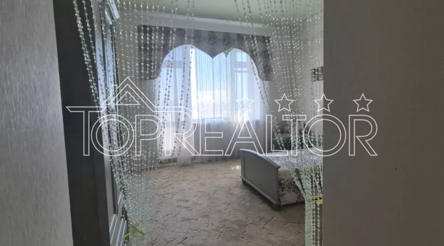Продаж 3-кімнатної квартири по вул. Балакірєва | Toprealtor