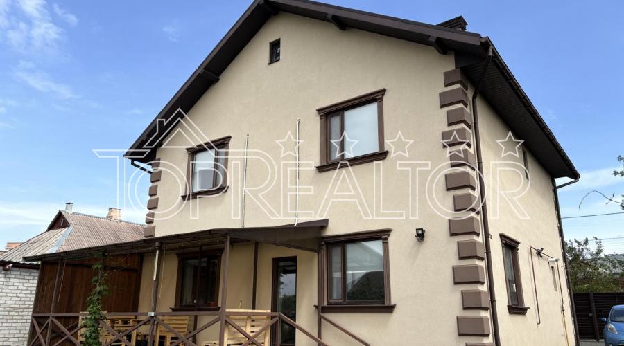 Продаж 2-поверхового коттеджу на Олексіївці  | Toprealtor