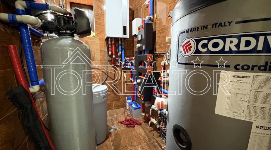 Продаж 2-поверхового коттеджу на Олексіївці  | Toprealtor