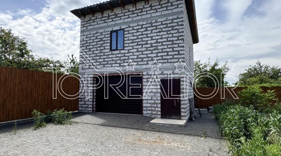 Продаж 2-поверхового коттеджу на Олексіївці  | Toprealtor