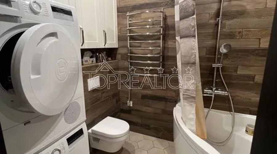 Оренда 3-к квартири біля метро Ботанічний сад | Toprealtor