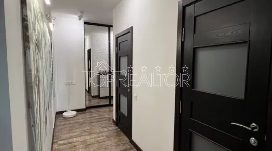 Оренда 3-к квартири біля метро Ботанічний сад | Toprealtor