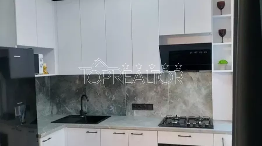 Оренда 1-к квартири-студії в центрі міста | Toprealtor