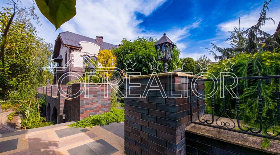 Продаж эксклюзивного будинку за МЕТРО на Флорінці | Toprealtor