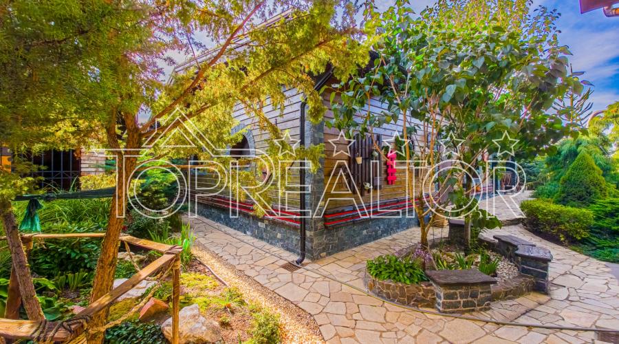 Продаж эксклюзивного будинку за МЕТРО на Флорінці | Toprealtor