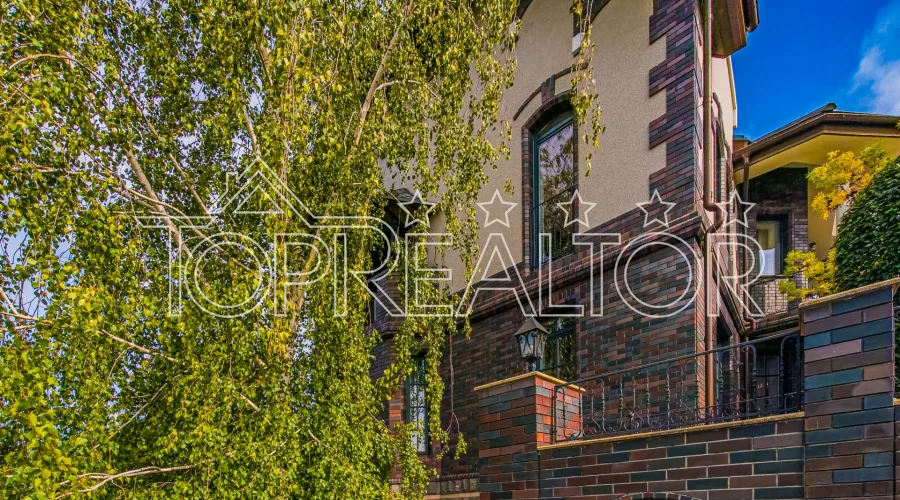 Продаж эксклюзивного будинку за МЕТРО на Флорінці | Toprealtor