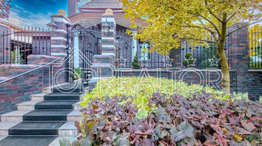 Продаж эксклюзивного будинку за МЕТРО на Флорінці | Toprealtor