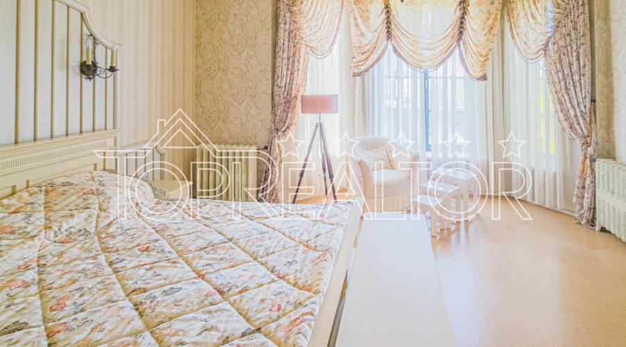 Продаж эксклюзивного будинку за МЕТРО на Флорінці | Toprealtor