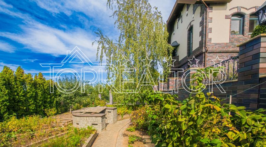 Продаж эксклюзивного будинку за МЕТРО на Флорінці | Toprealtor