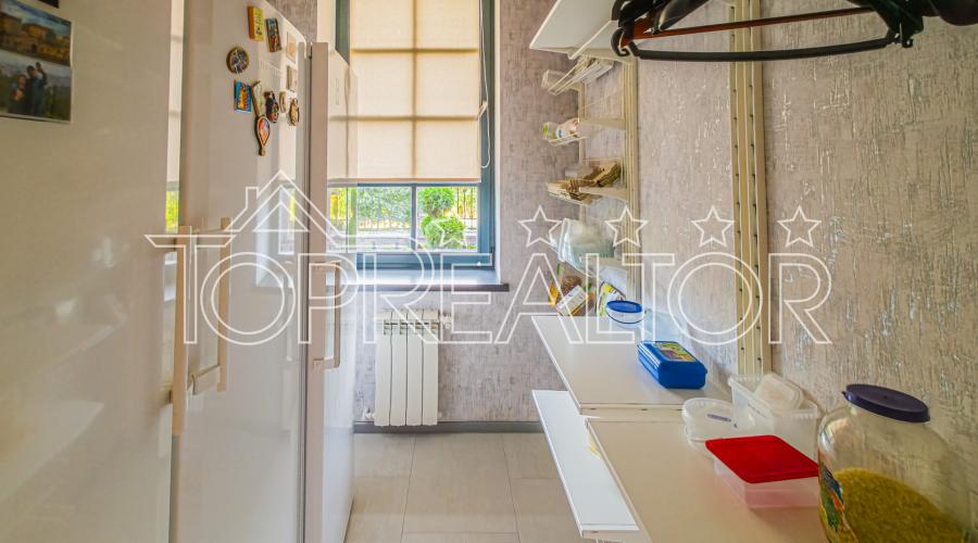 Продаж эксклюзивного будинку за МЕТРО на Флорінці | Toprealtor