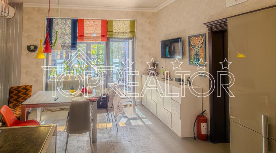 Продаж эксклюзивного будинку за МЕТРО на Флорінці | Toprealtor